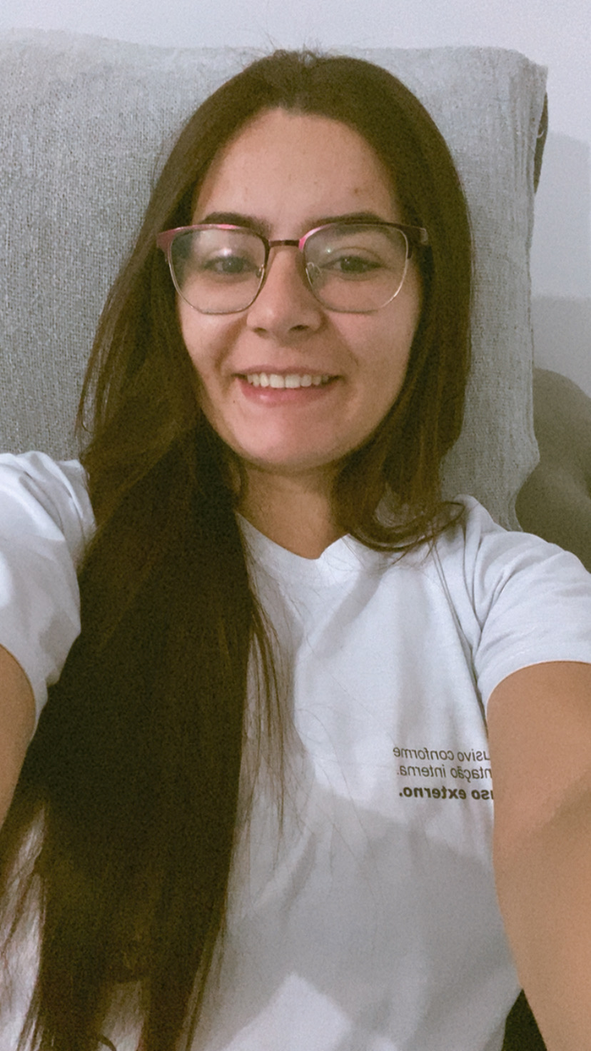 Katia Oliveira Vieira 